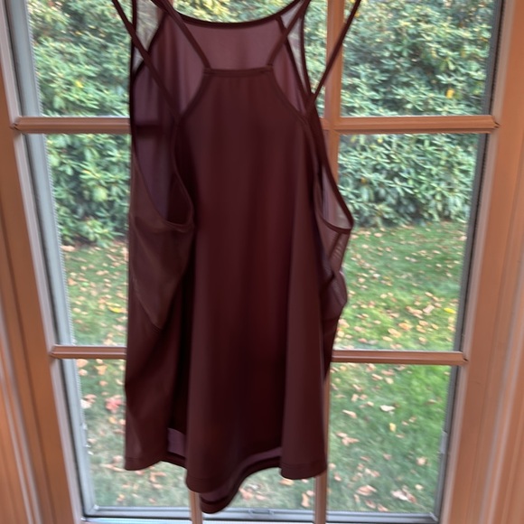 Lululemon Dancers Tank - Picture 3 of 10